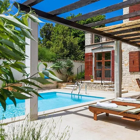 Holiday home Eterna *