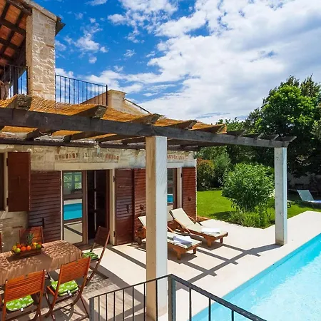 Eterna Holiday home *