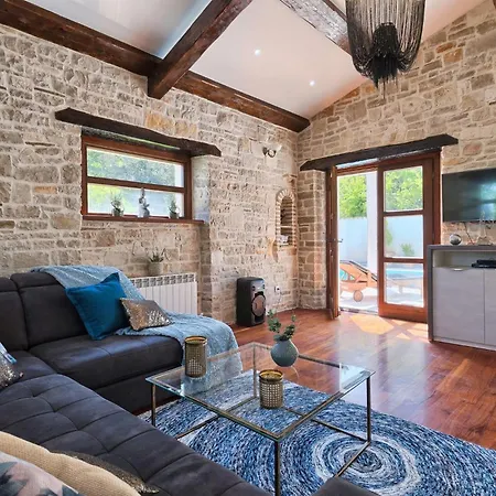 Eterna Holiday home Pula