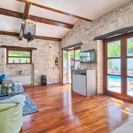 Eterna Holiday home
