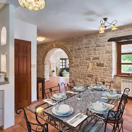 Ferienhaus Eterna