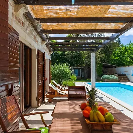 Holiday home Eterna *